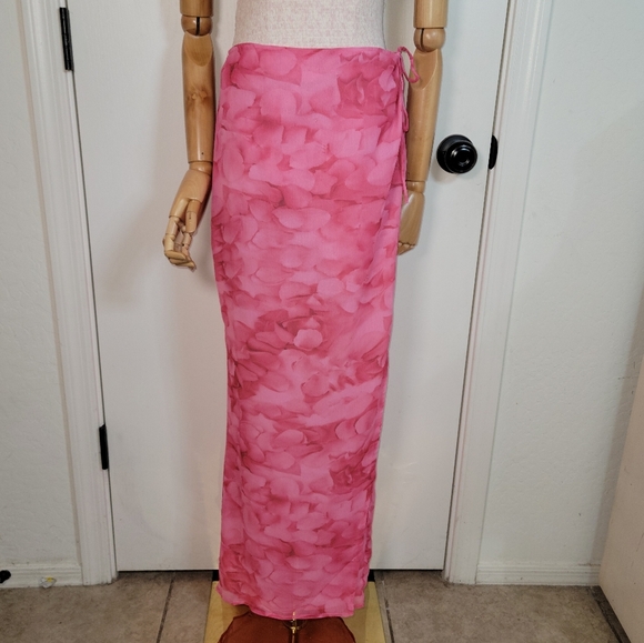 Princess Polly Petal Wrap Tie Maxi Skirt Size 6 NWT - Picture 2 of 9